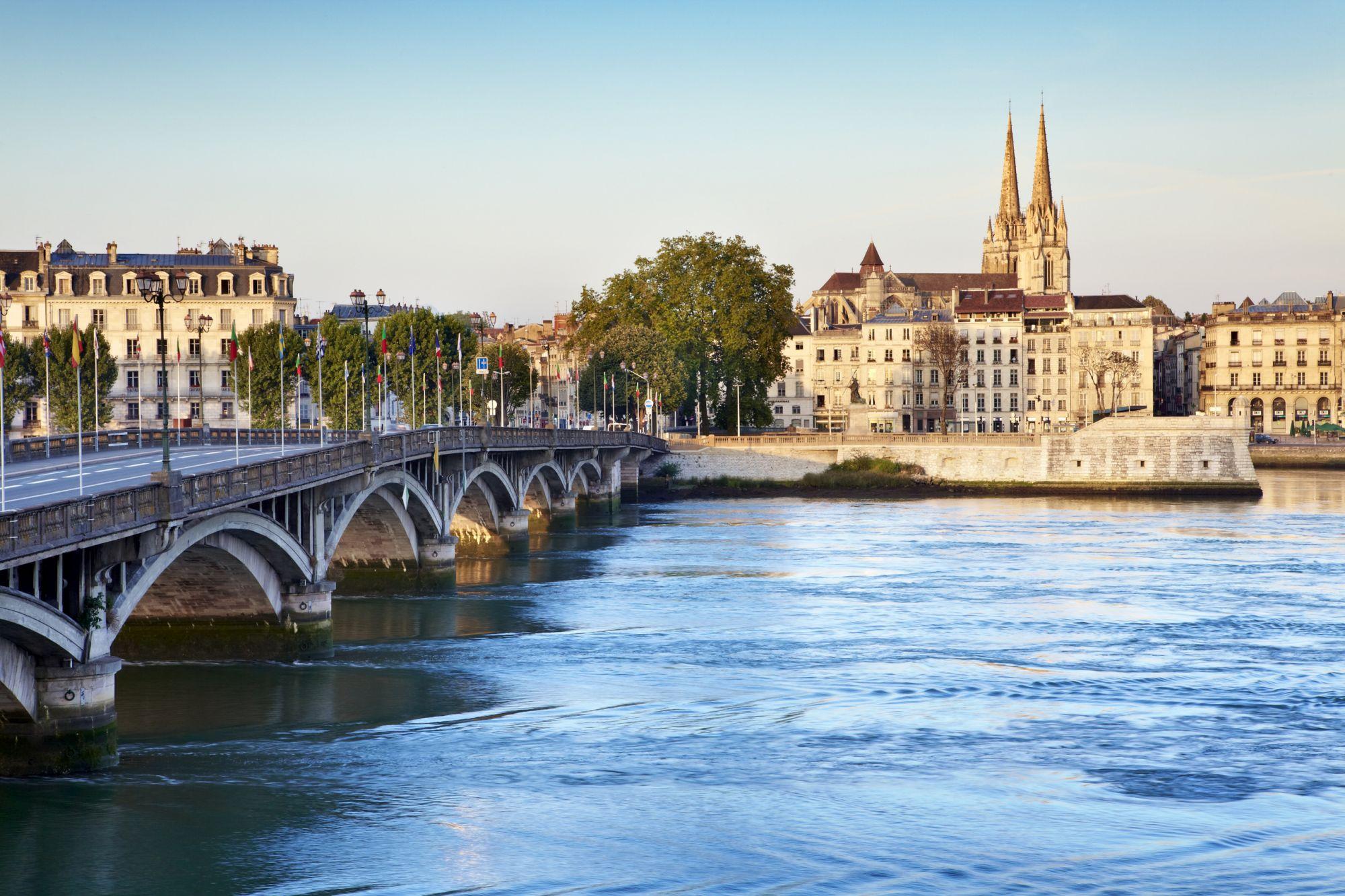 Bayonne, mappa e curiosità sulla città